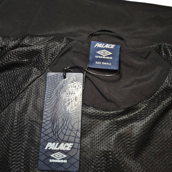 Palace × Umbro Jacket Windbreaker Zip - Picture 9 of 11